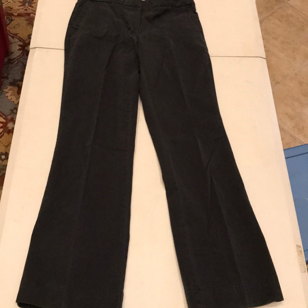 Living planet size 6 black pants